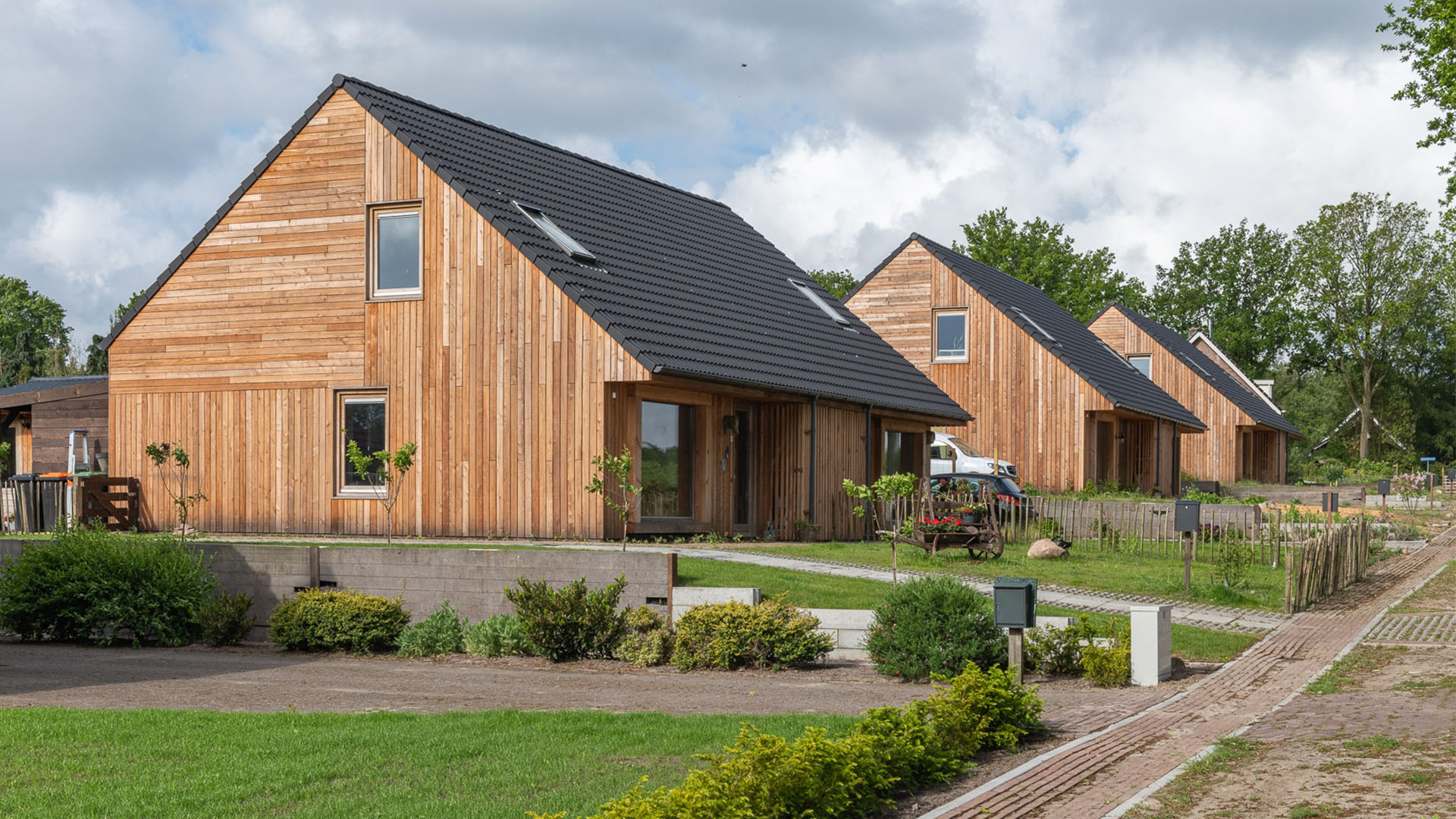 DAAD Architecten | Ecologische corporatiewoningen | Exloo 1